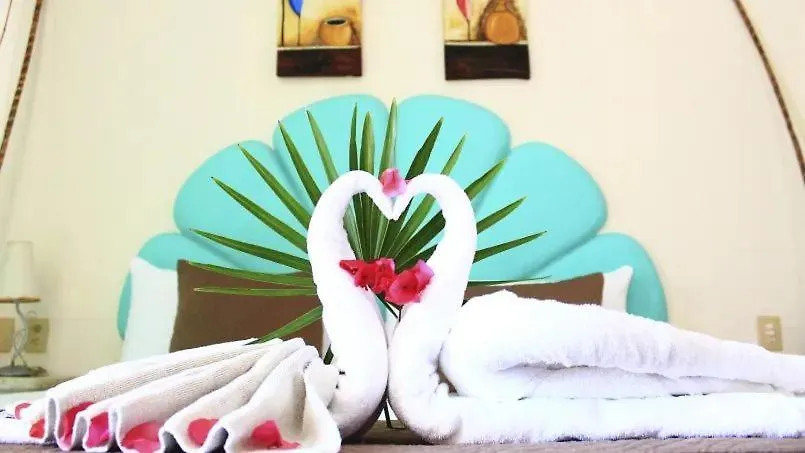 Hotel Clara 5Th Avenue Playa del Carmen 4*,